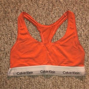 Sport bra